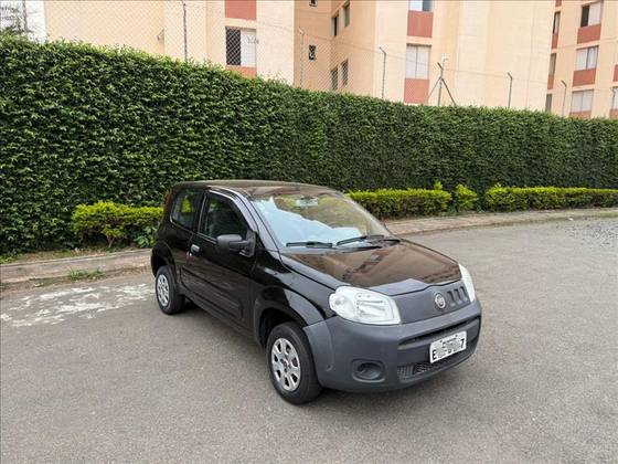 FIAT UNO 1.0 EVO VIVACE 8V FLEX 2P MANUAL FIAT UNO 1.0 EVO VIVACE 8V FLEX 2P MANUAL